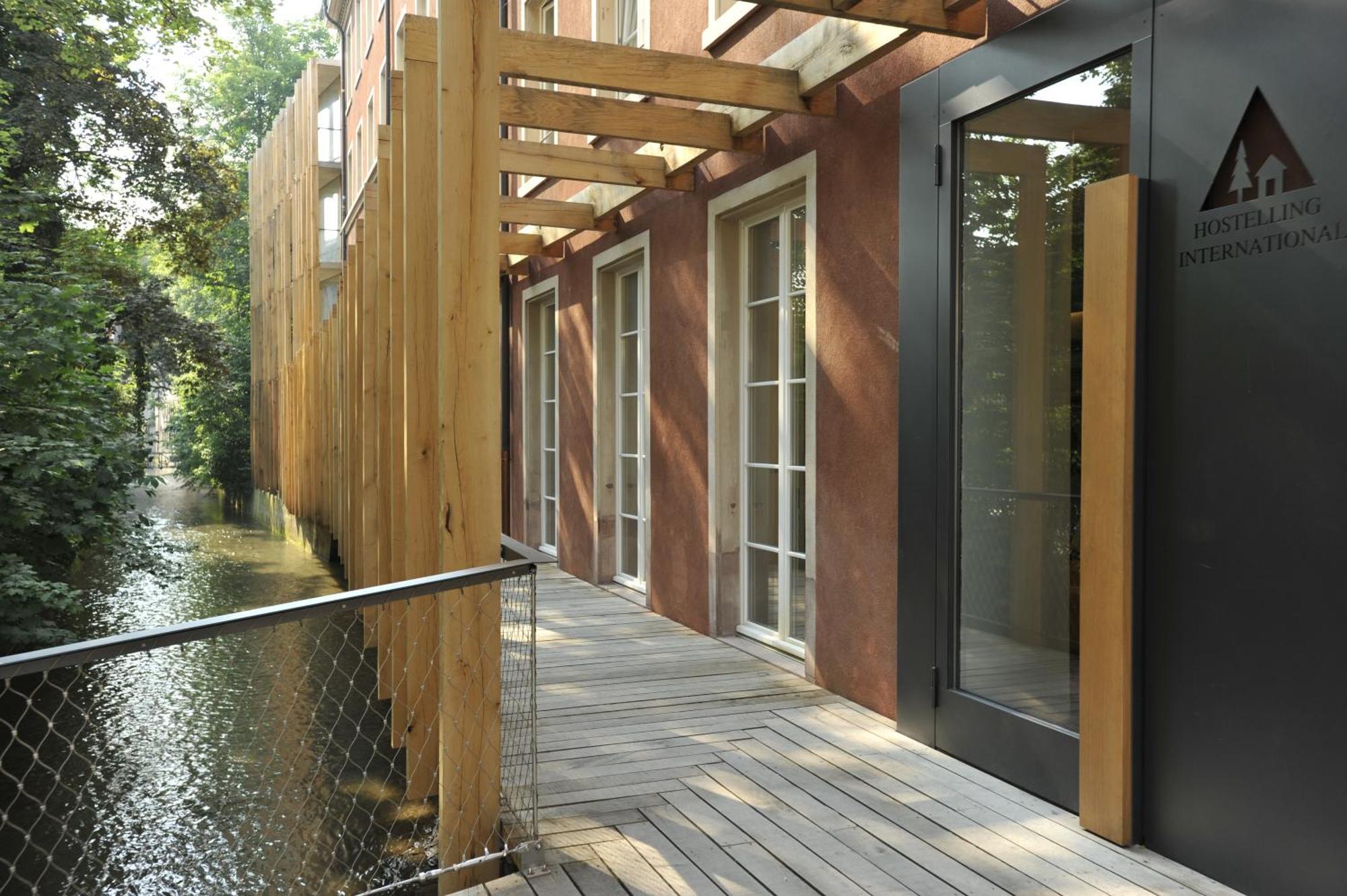 Basel Youth Hostel Luaran gambar