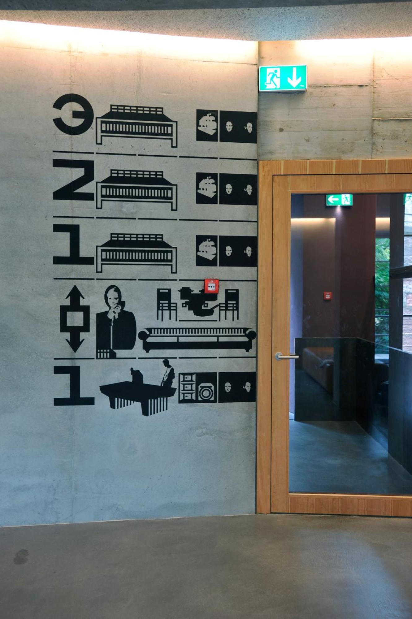 Basel Youth Hostel Luaran gambar