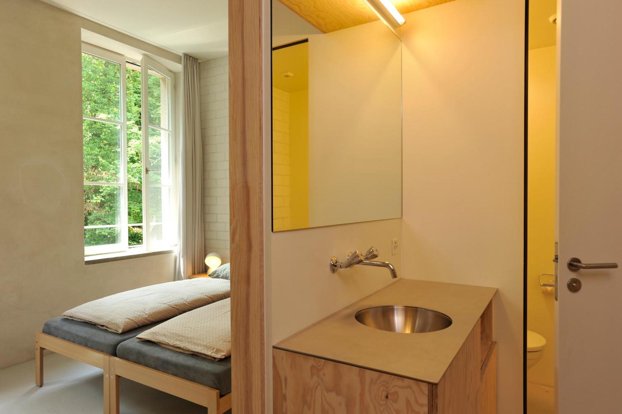 Basel Youth Hostel Luaran gambar