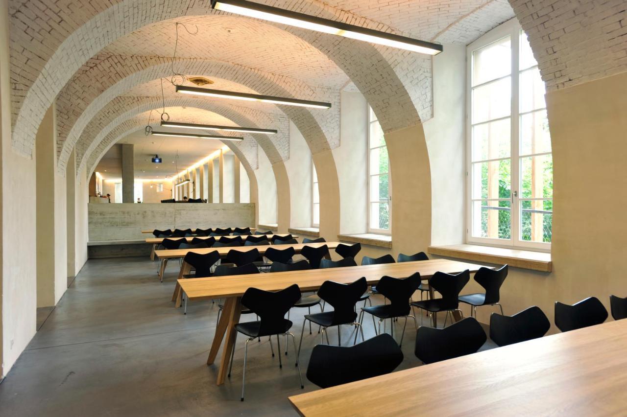 Basel Youth Hostel Luaran gambar